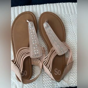New blush color sandals